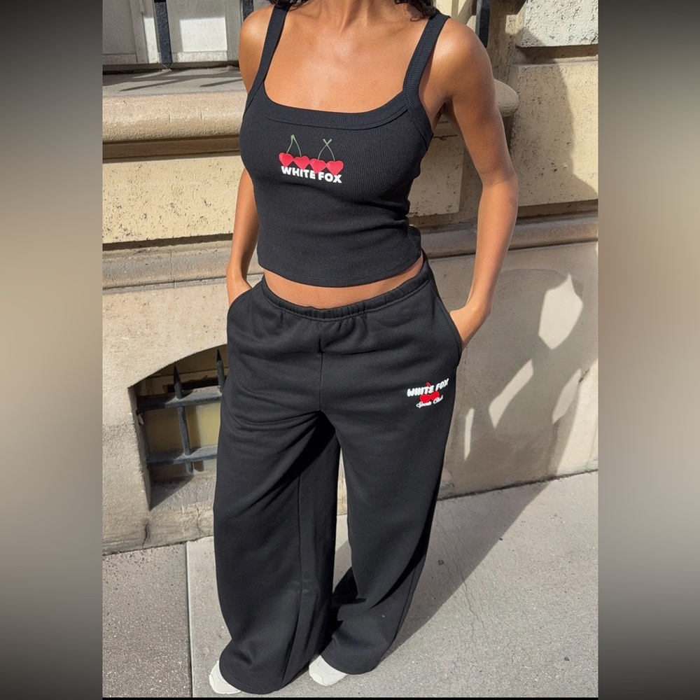 White fox boutique Club 14 Cassie cherry sport logo black Wide Leg Sweatpants ❤️